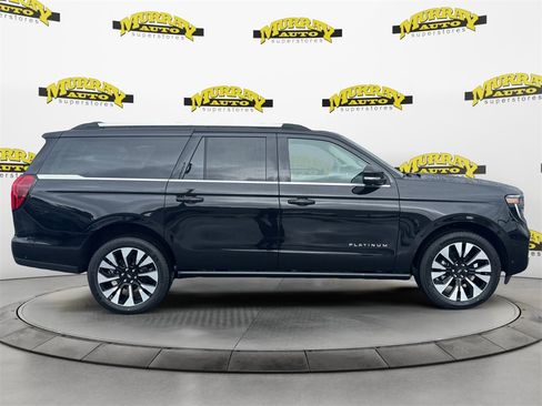 New 2025 Ford Expedition Max Platinum w/ Driver's Package image 6