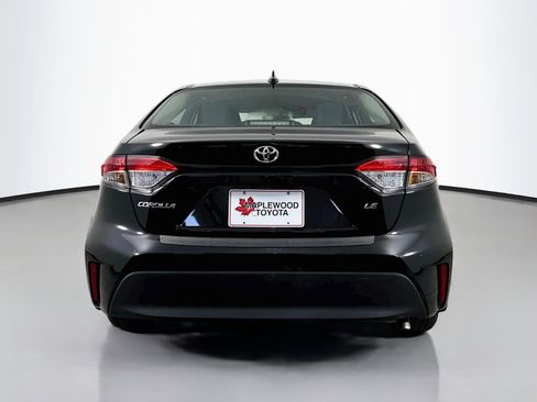 Certified 2025 Toyota Corolla LE FWD image 6