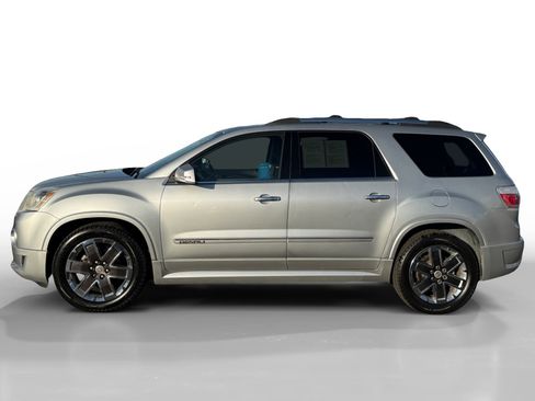 Used 2012 GMC Acadia Denali image 2