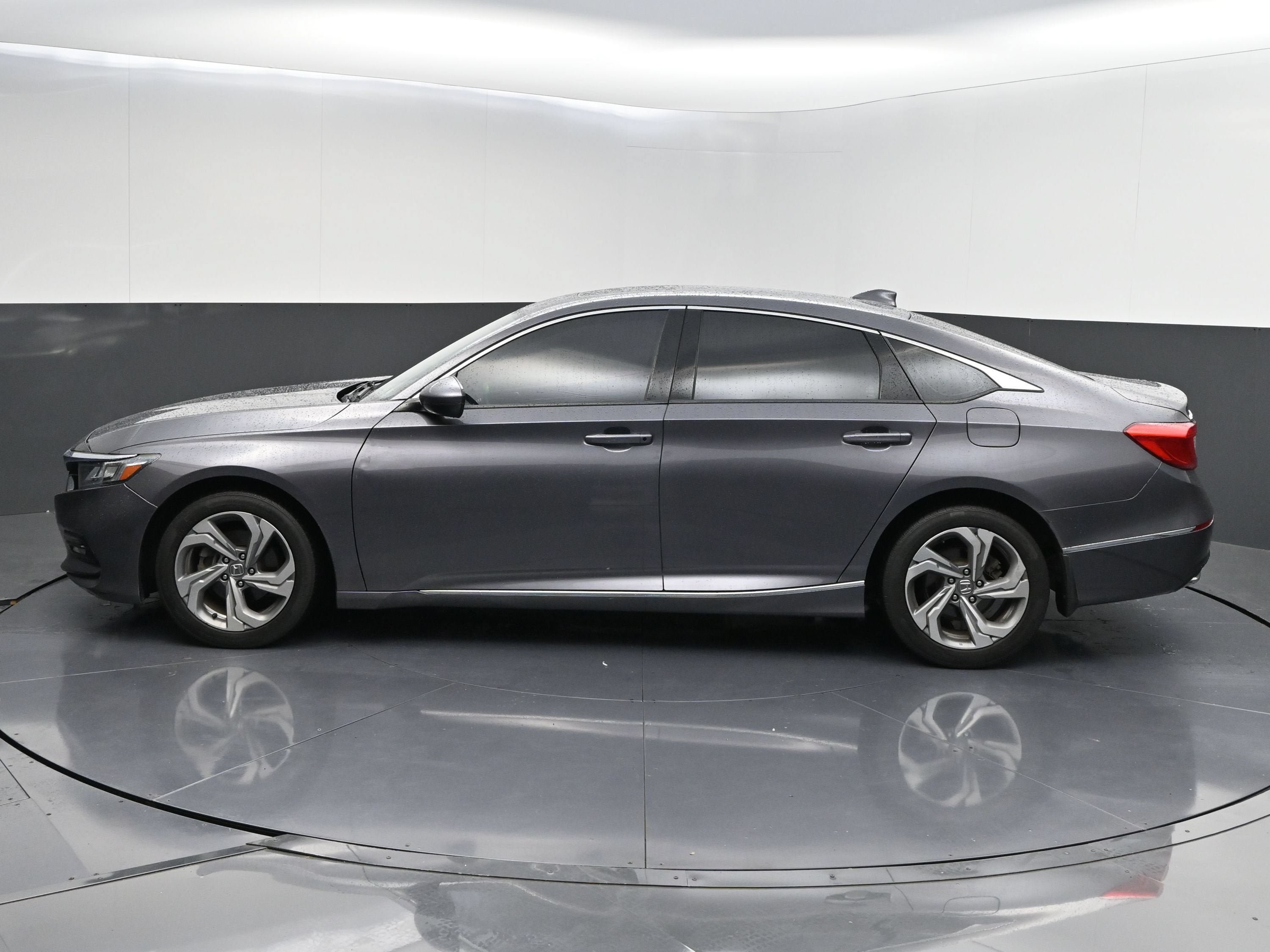 Used 2019 Honda Accord EX-L image 5