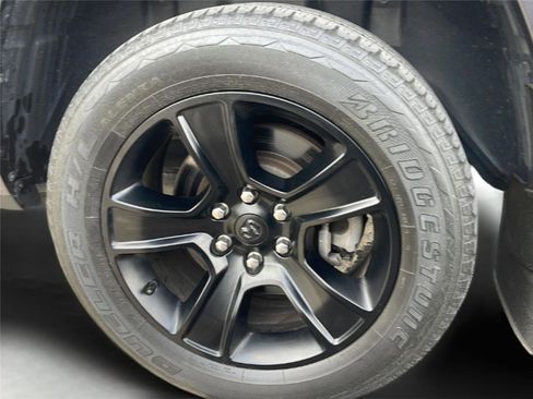 Used 2021 RAM 1500 Big Horn AWD/4WD image 36