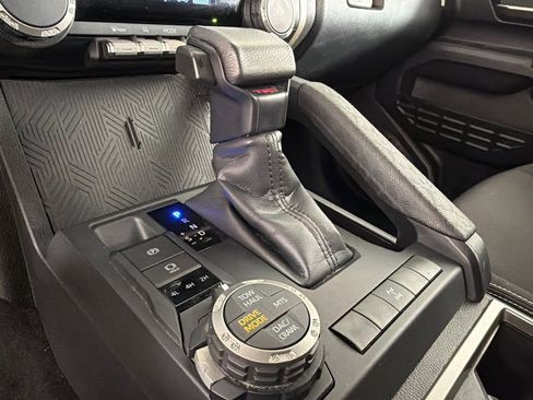 Used 2024 Toyota Tacoma TRD Off-Road image 30