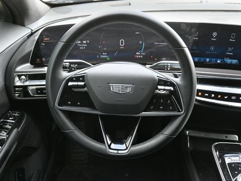 Certified 2024 Cadillac Lyriq Tech AWD/4WD image 9