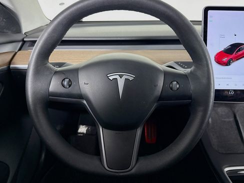 Used 2022 Tesla Model 3 Long Range image 17