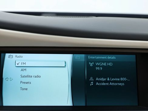 Used 2017 Rolls-Royce Ghost RWD image 41