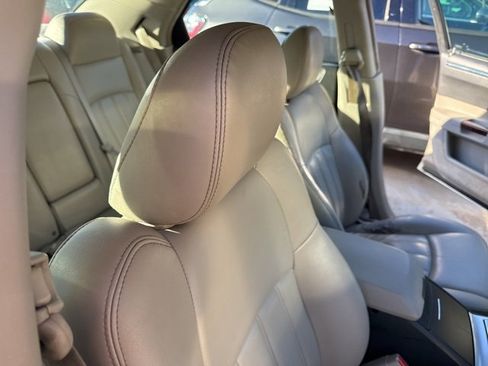 Used 2006 Chrysler 300 C image 36