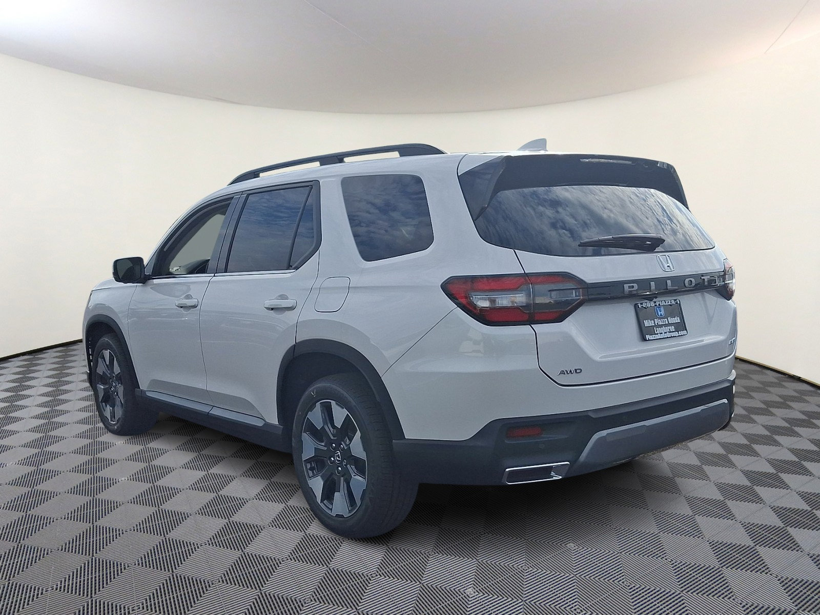 New 2026 Honda Pilot Elite image 3