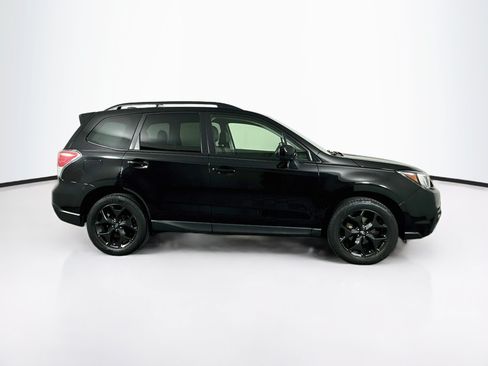 Used 2018 Subaru Forester 2.5i Premium w/ Popular Package #3B AWD/4WD image 10
