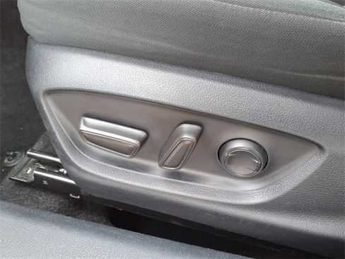 Used 2024 Toyota Camry LE image 9