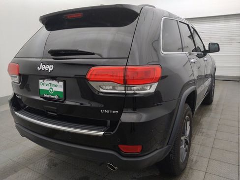 Used 2018 Jeep Grand Cherokee Limited AWD/4WD image 9