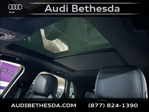 Certified 2025 Audi Q3 2.0T Premium w/ Convenience Package image 26