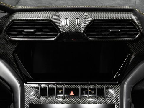 Used 2023 Lamborghini Urus Performante image 39