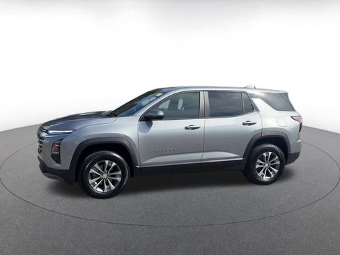 Used 2025 Chevrolet Equinox LT image 7