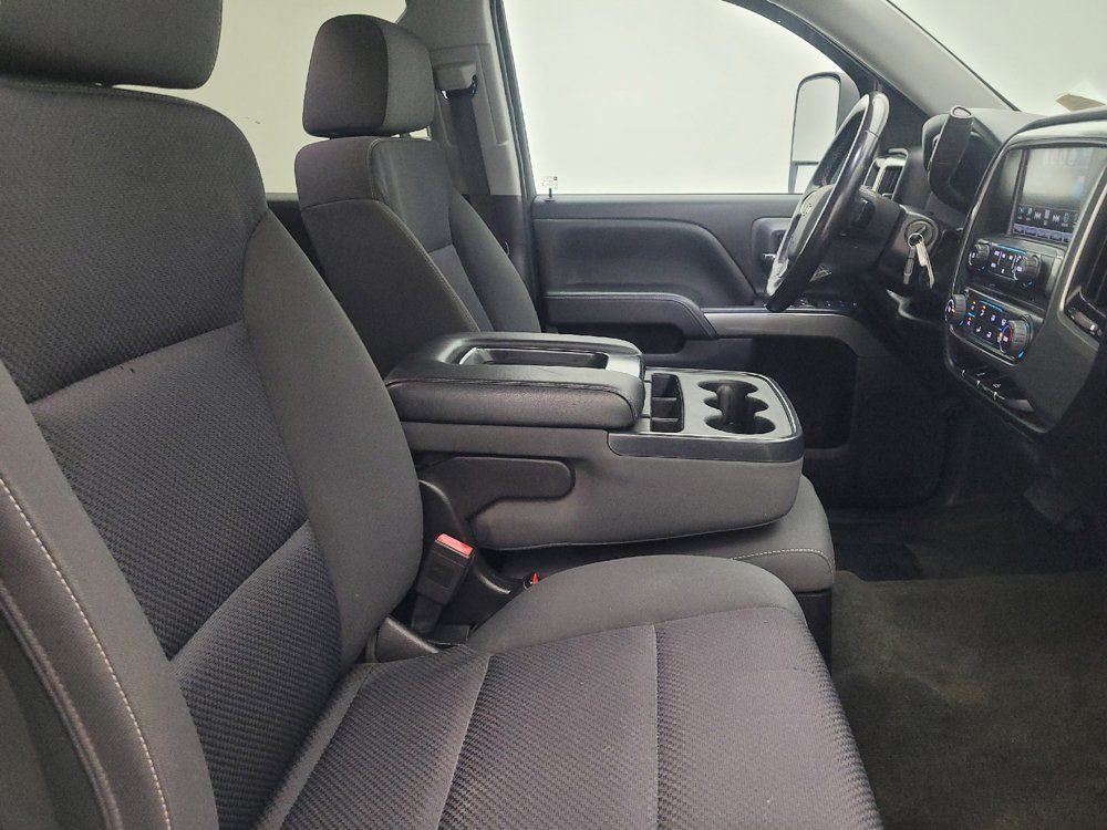 Used 2018 Chevrolet Silverado 1500 LT w/ Trailering Package AWD/4WD image 21