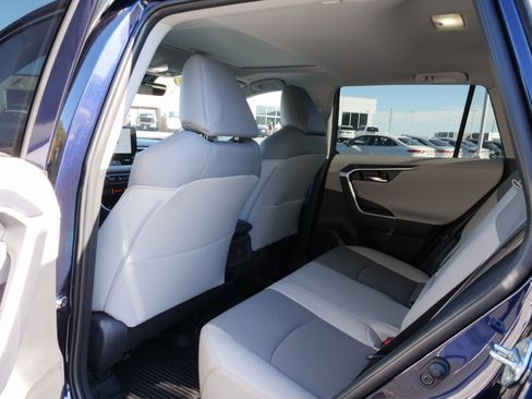 Used 2025 Toyota RAV4 Limited image 14