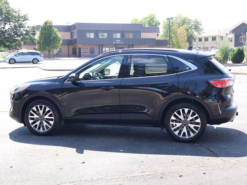 Used 2020 Ford Escape Titanium AWD/4WD image 8