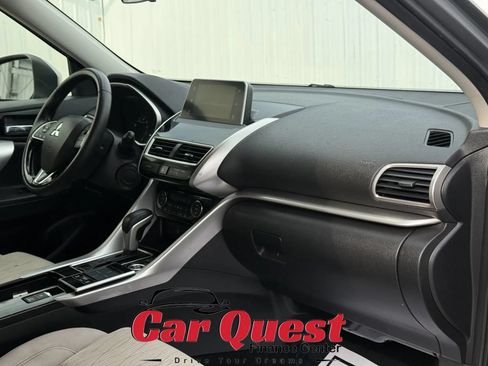 Used 2019 Mitsubishi Eclipse Cross SE AWD/4WD image 18