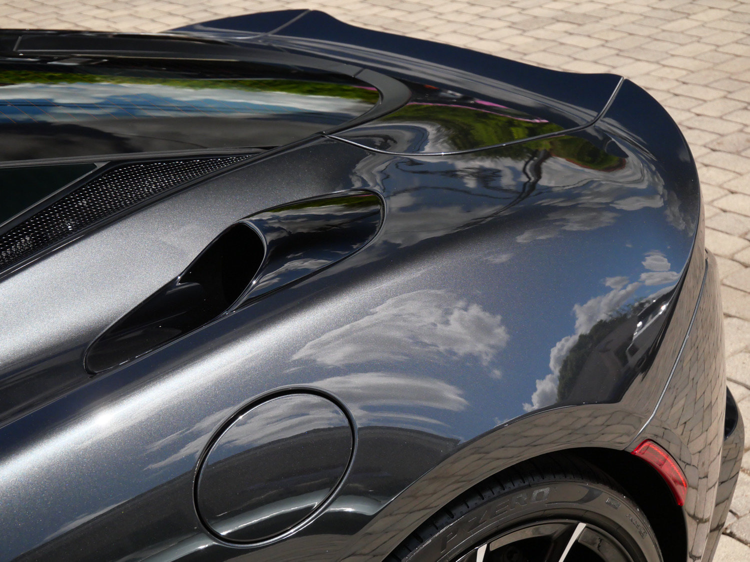 Used 2026 McLaren GTS RWD image 22