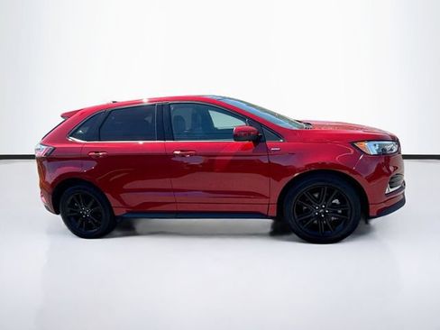 Certified 2024 Ford Edge ST-Line AWD/4WD image 10