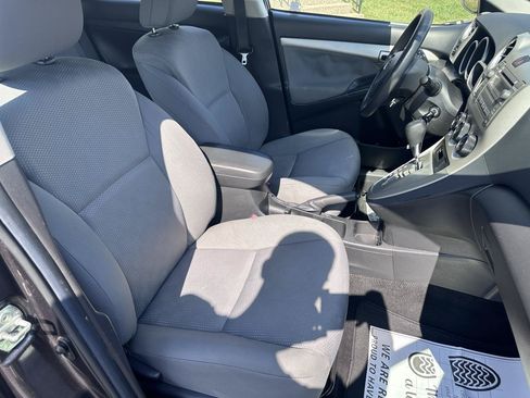 Used 2010 Toyota Matrix w/ PWR Pkg FWD image 22