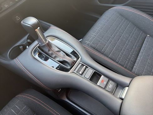 Used 2024 Honda HR-V Sport image 14