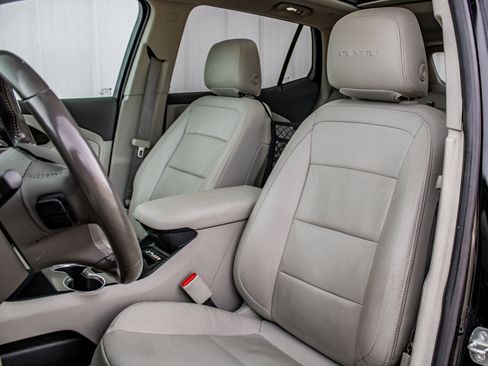 Used 2020 GMC Terrain Denali w/ Denali Premium Package image 19