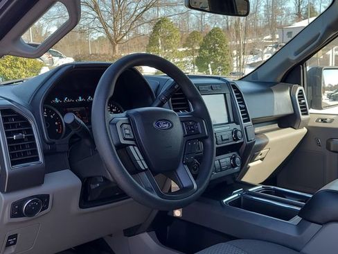 Used 2020 Ford F150 XLT w/ Trailer Tow Package image 10