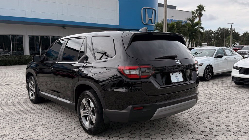 Used 2024 Honda Pilot EX-L image 11