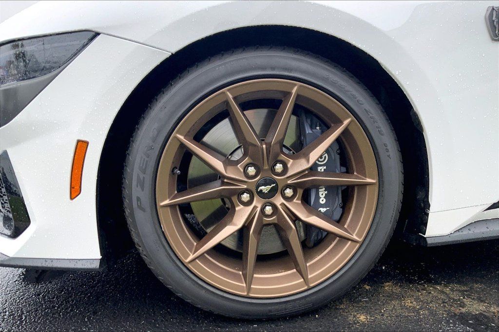 Used 2025 Ford Mustang Dark Horse RWD image 3