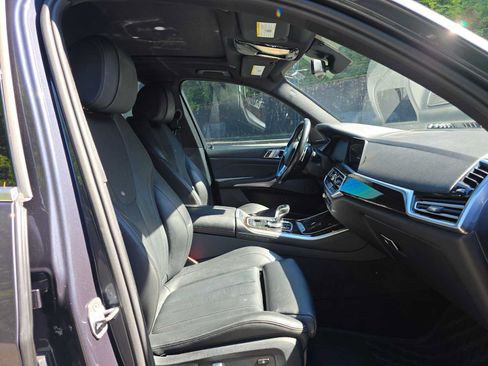 Used 2019 BMW X5 xDrive40i w/ Off-Road Package AWD/4WD image 10