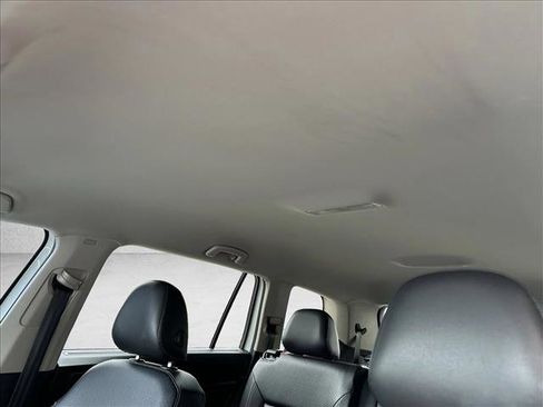 Used 2019 Volkswagen Atlas SE FWD image 22