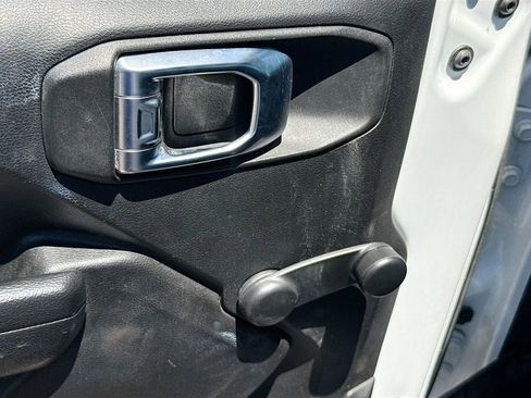 Used 2023 Jeep Wrangler Sport image 19