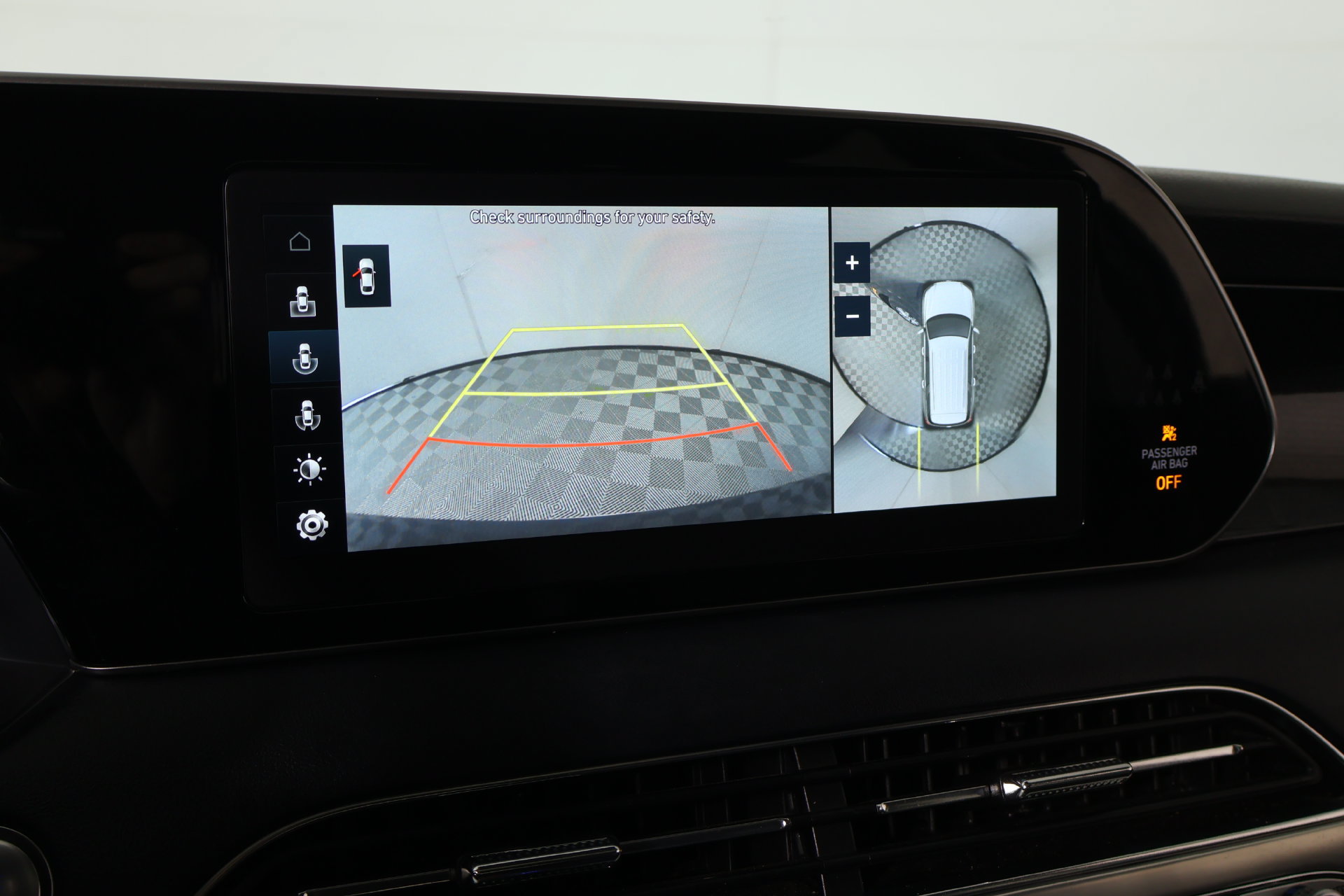 Used 2021 Hyundai Palisade Limited w/ Cargo Package FWD image 6