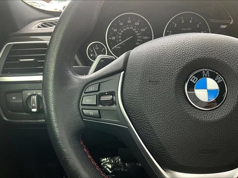 Used 2018 BMW 330i Sedan RWD image 23