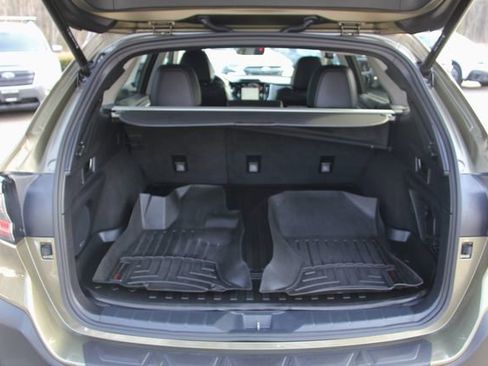 Certified 2023 Subaru Outback Limited image 32