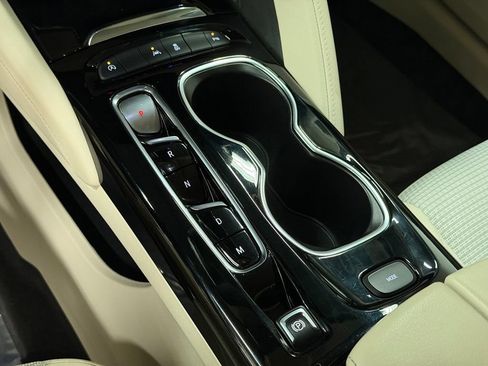 Certified 2023 Buick Envision Preferred FWD image 26