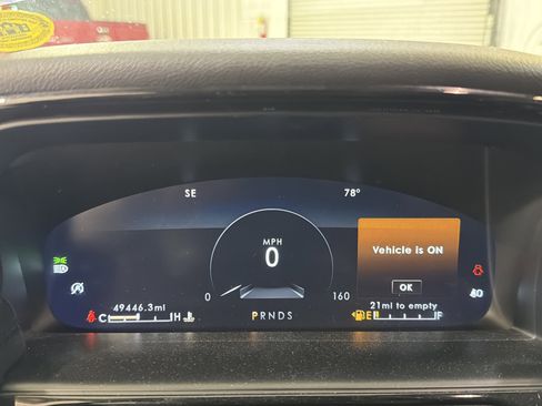 Used 2023 Lincoln Nautilus FWD image 16