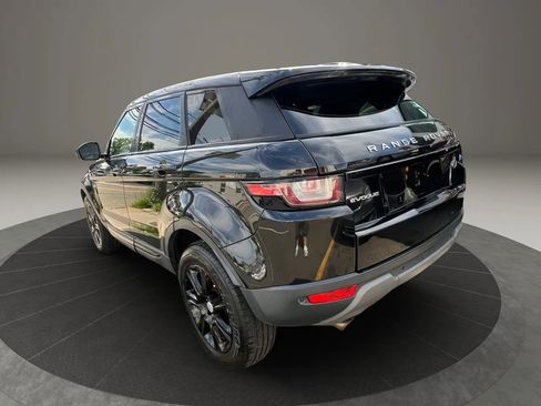 Used 2017 Land Rover Range Rover Evoque SE AWD/4WD image 7