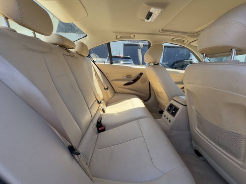Used 2015 BMW 328i xDrive Sedan w/ Premium Package AWD/4WD image 12
