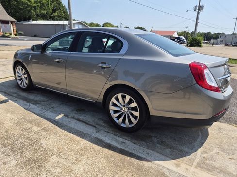 Used 2015 Lincoln MKS w/ Equipment Group 101A FWD image 3