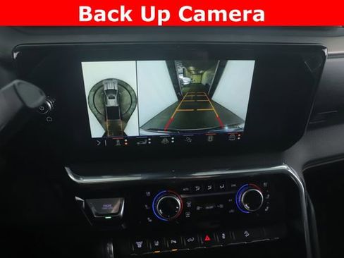 Used 2026 GMC Sierra 3500 Denali AWD/4WD image 25