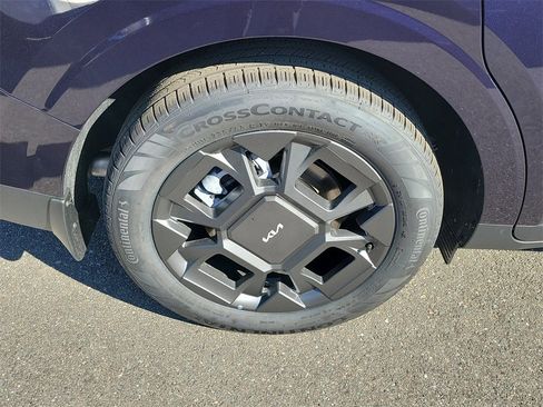 New 2026 Kia Carnival EX image 40