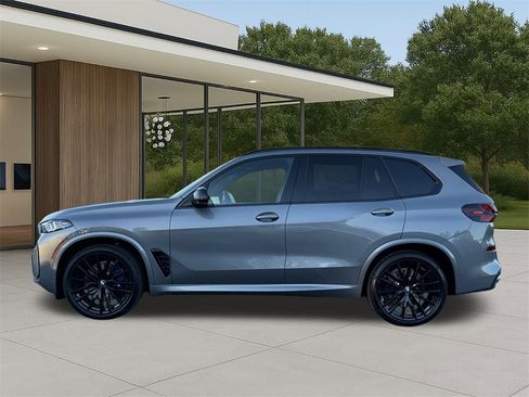 New 2026 BMW X5 M60i image 12