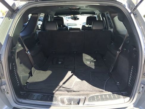 Used 2019 Dodge Durango R/T w/ Blacktop Package image 9