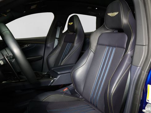 Used 2025 Aston Martin DBX 707 AWD/4WD image 5