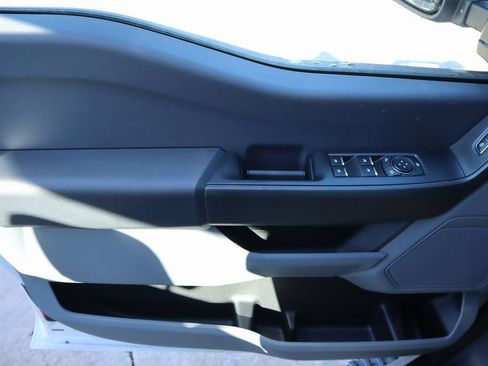 New 2026 Ford F250 XL w/ XL Driver Assist Package AWD/4WD image 14