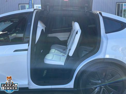 Used 2022 Tesla Model X AWD/4WD image 7