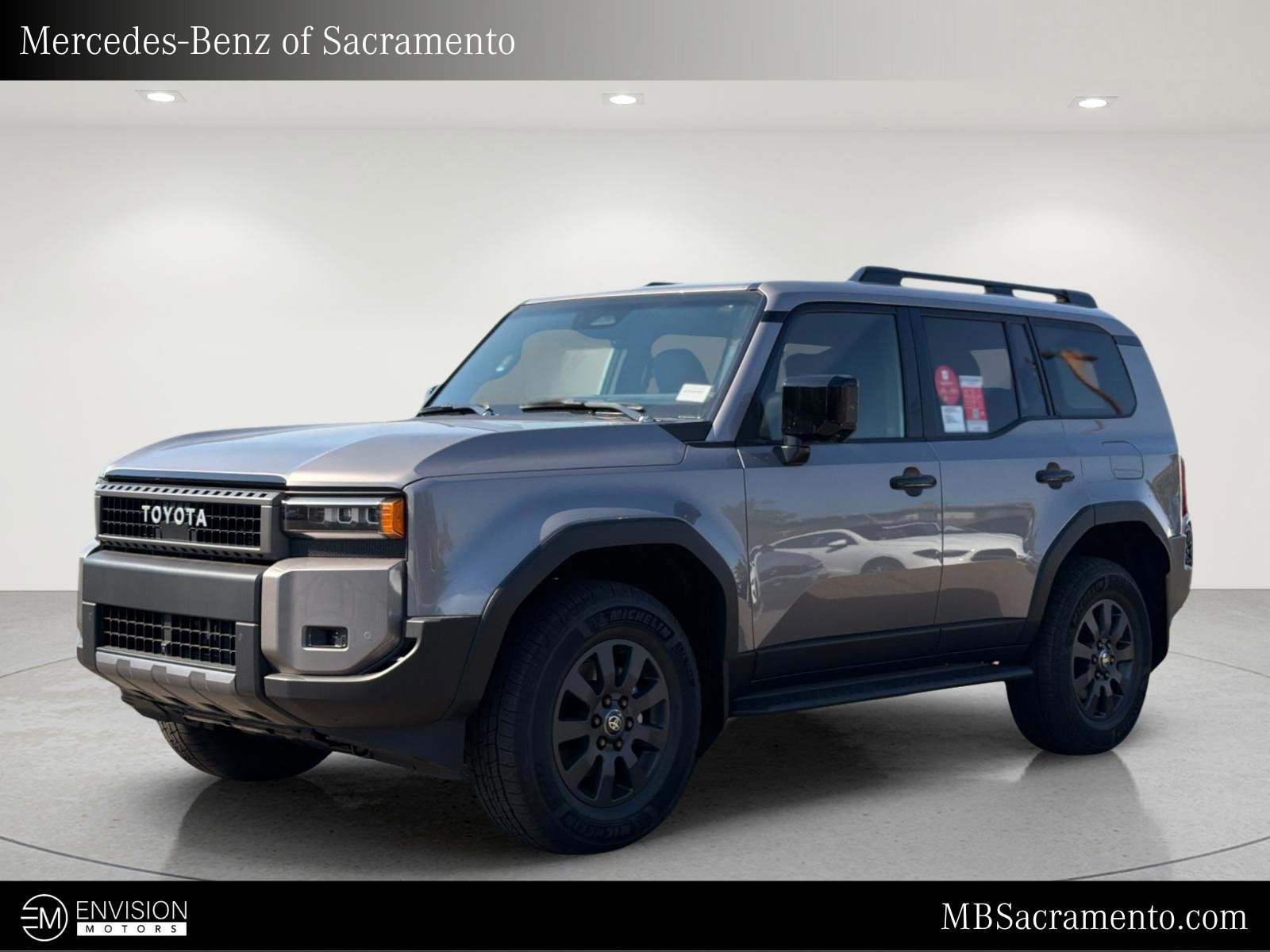 Used 2027 Toyota Land Cruiser AWD/4WD image 1