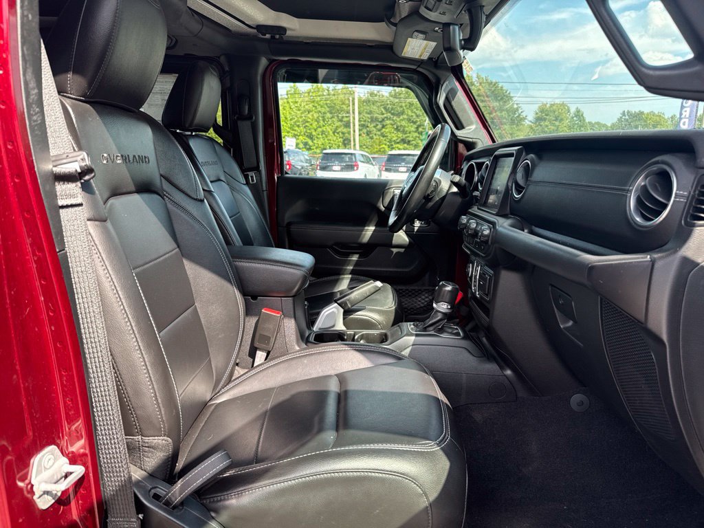 Used 2021 Jeep Gladiator Overland AWD/4WD image 13
