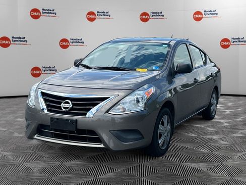 Used 2015 Nissan Versa S Plus FWD image 1
